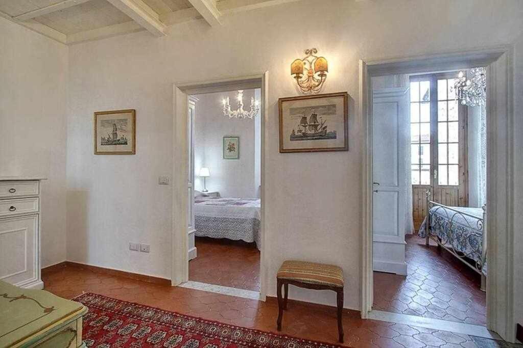 Ferienwohnung Santa Croce Elegant With Garage Florenz Exterior foto
