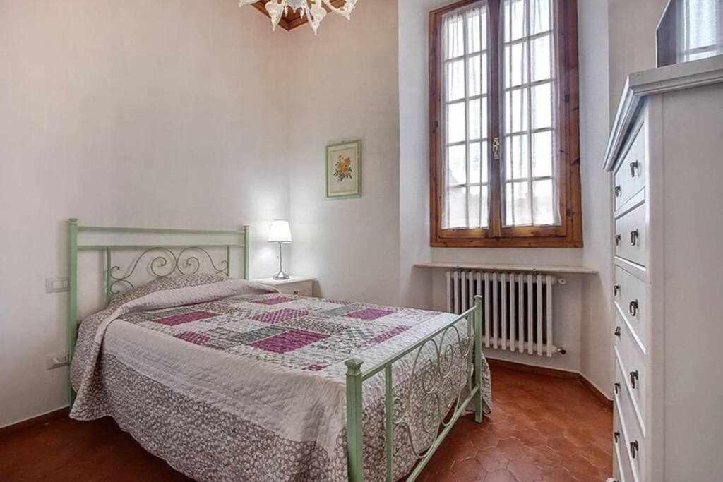 Ferienwohnung Santa Croce Elegant With Garage Florenz Exterior foto