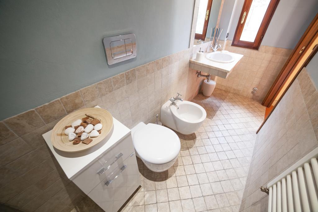 Ferienwohnung Santa Croce Elegant With Garage Florenz Exterior foto