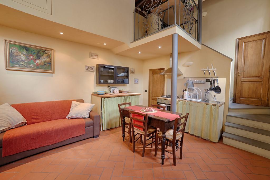 Ferienwohnung Santa Croce Elegant With Garage Florenz Exterior foto